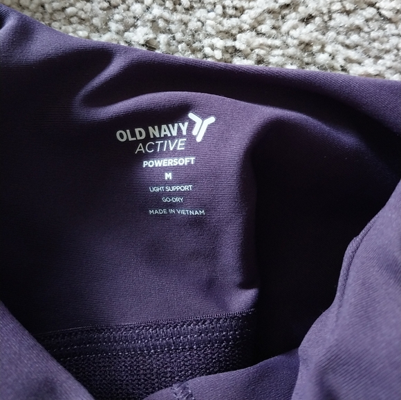 Old Navy Sports Bra - Picture 3 of 5